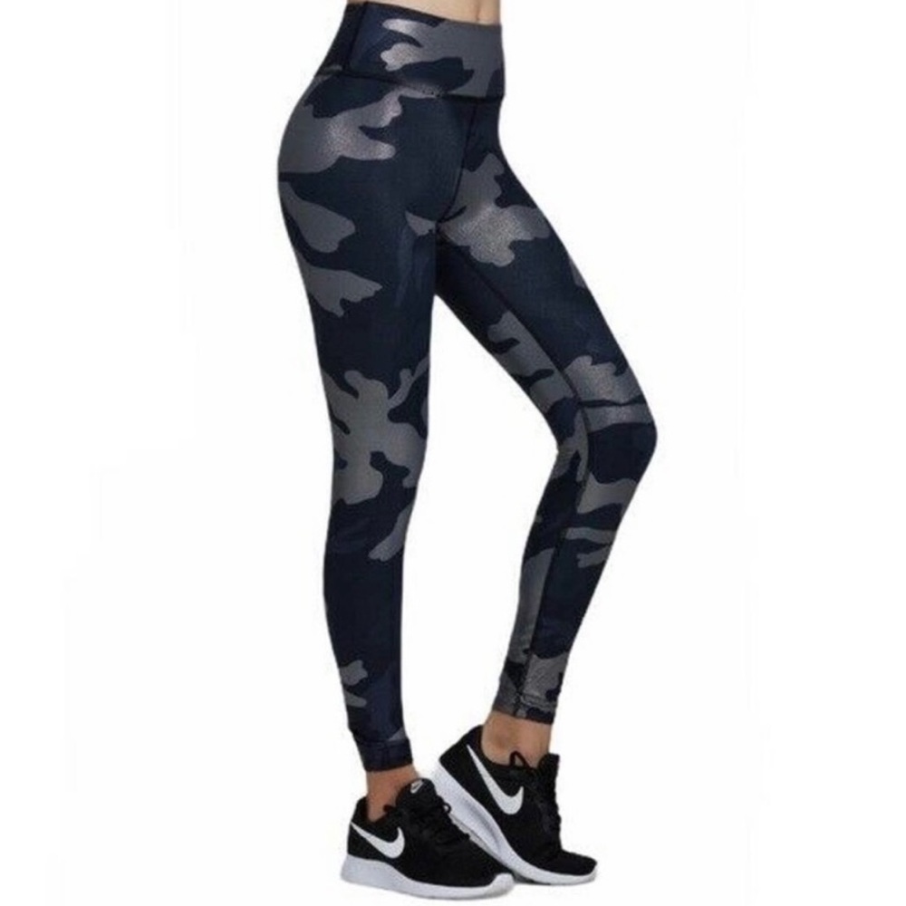 Noli Gray Sparkle Camouflage High-Waisted Leggings Quiet Luxury